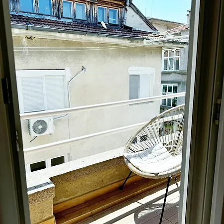 Apartment Art Vintage Burgas City