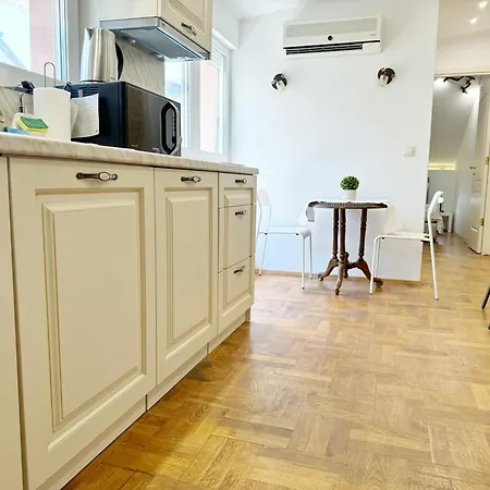 Art Vintage Apartment *