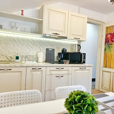 Apartment Art Vintage *