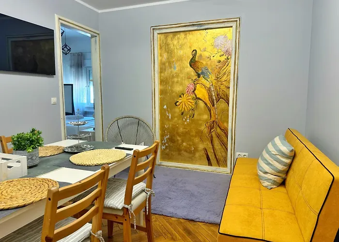 Apartment Art Vintage Burgas