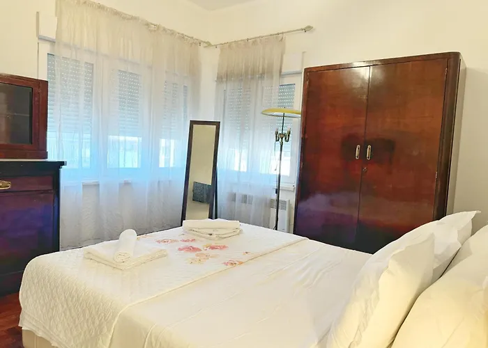 Apartment Art Vintage *