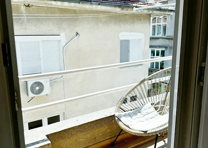 Apartment Art Vintage Burgas