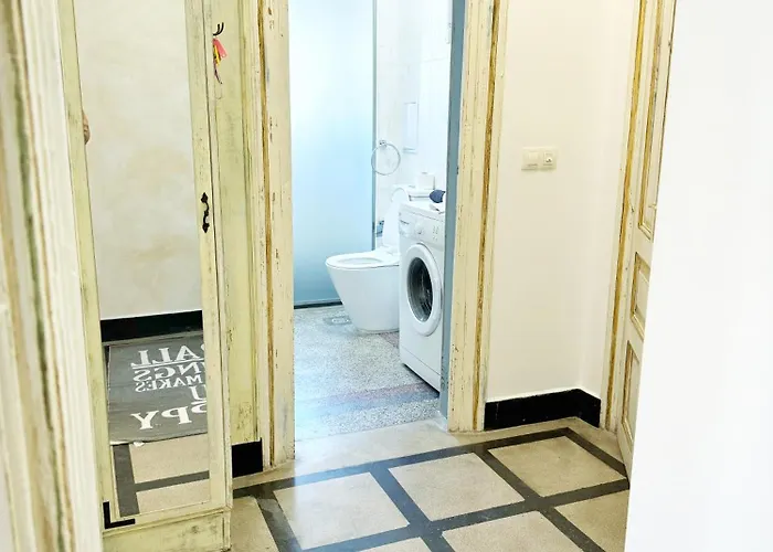 Apartment Art Vintage Burgas