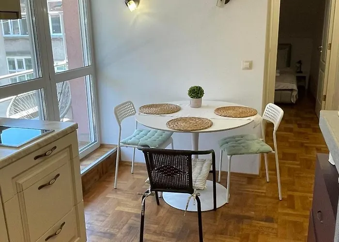 Apartment Art Vintage